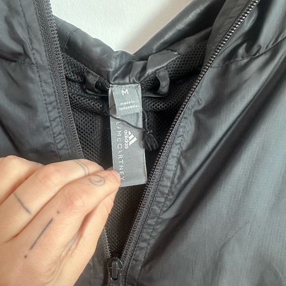 Adidas by Stella McCartney truepace windbreaker size medium - Picture 7 of 7
